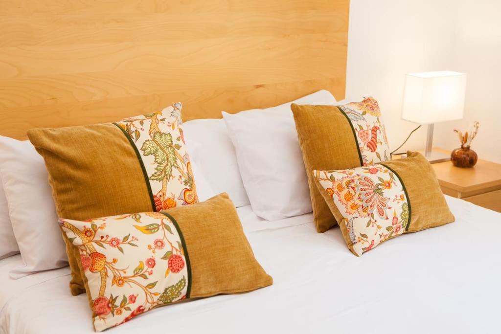 Zona 1 Santa Cruz Parking Privado Apartman Sevilla Kültér fotó