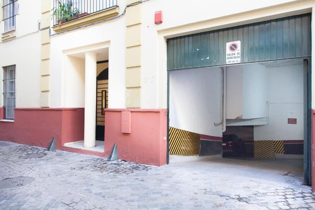 Zona 1 Santa Cruz Parking Privado Apartman Sevilla Kültér fotó