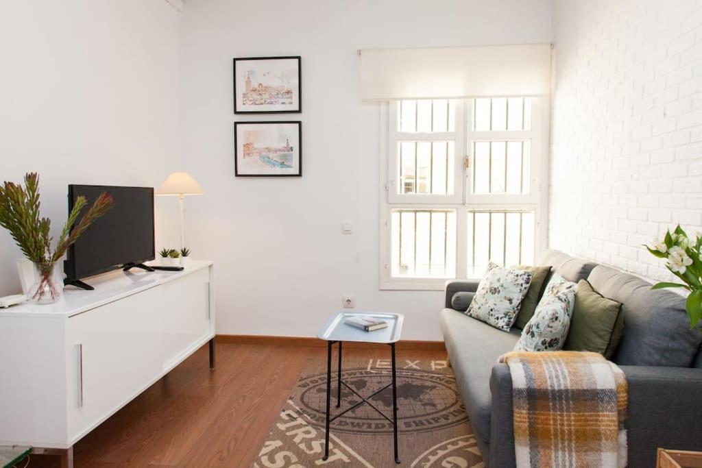 Zona 1 Santa Cruz Parking Privado Apartman Sevilla Kültér fotó