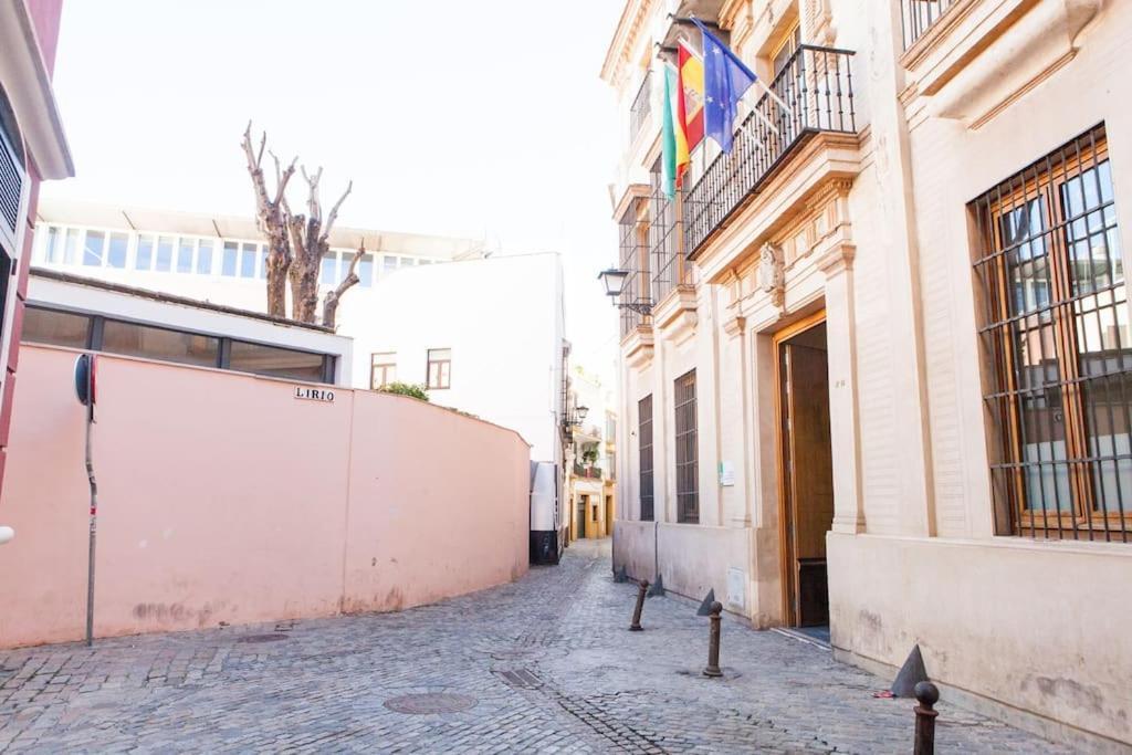 Zona 1 Santa Cruz Parking Privado Apartman Sevilla Kültér fotó